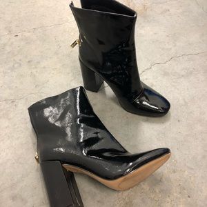 Black gloss high shine Booties